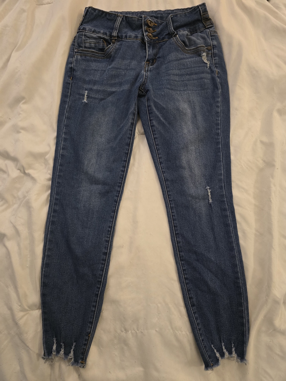 High-Rise Skinny Jeans in Medium Blue Wash - Women
